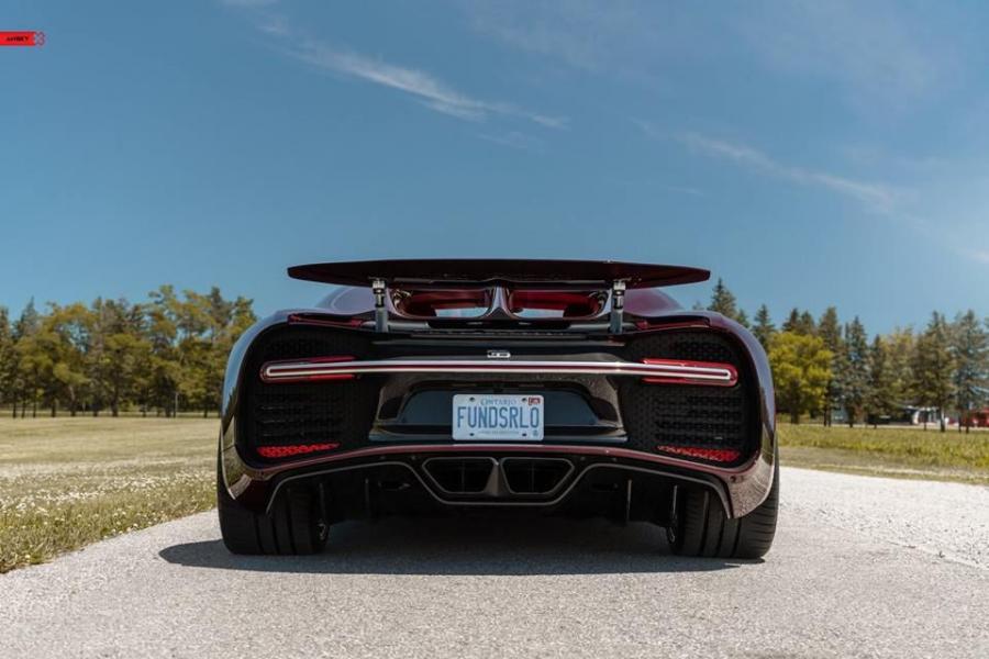  Bugatti Chiron on ANRKY Wheels 2018 года  (фото 14 из 15)
